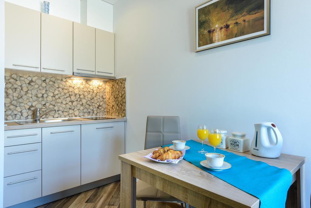 Apartments None And Nono ซัฟทัท ภายนอก รูปภาพ