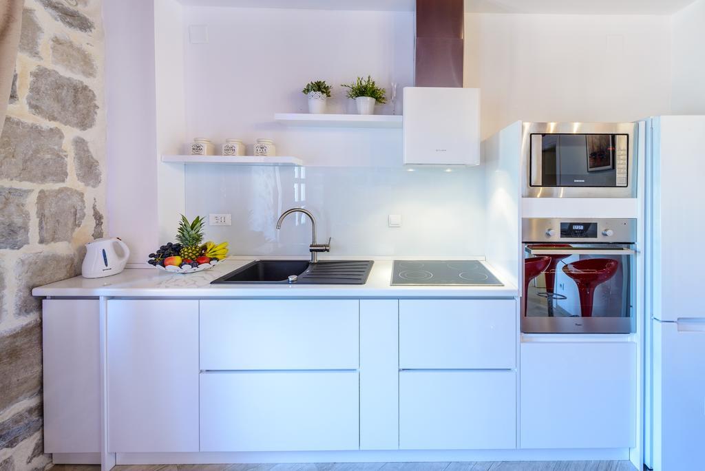 Apartments None And Nono ซัฟทัท ภายนอก รูปภาพ